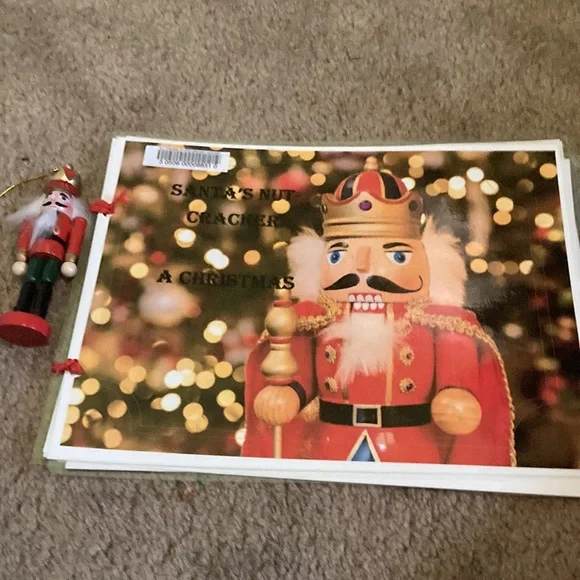 Santas nutcracker - Picture 4 of 7